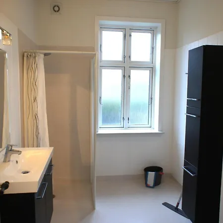 . Finlandsgade 41. First Floor Lejlighed *